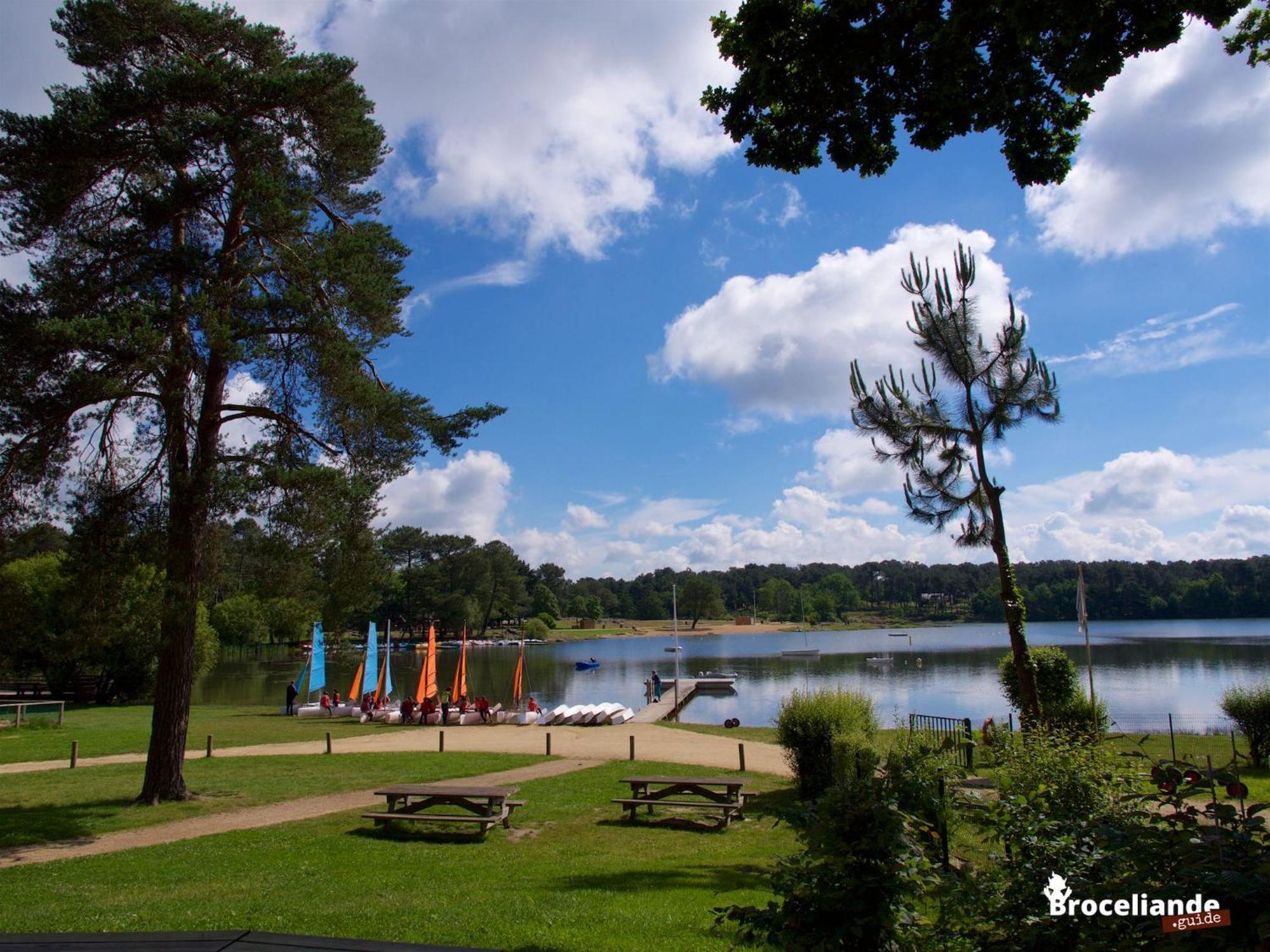 Maison Familiale Au Coeur Du Pays De Broceliande Montfort-sur-Meu Екстер'єр фото